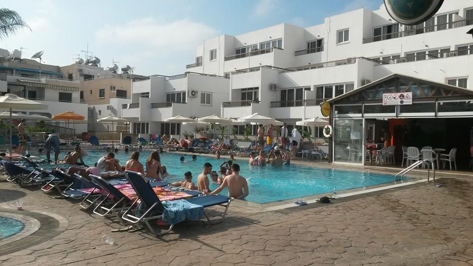 Christabelle Hotel Apartments Agia Napa Exterior foto
